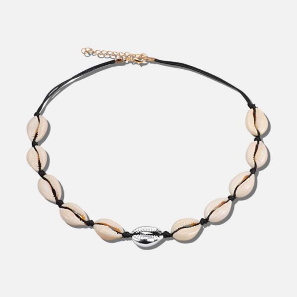 Facettenketting met zwarte haaientand