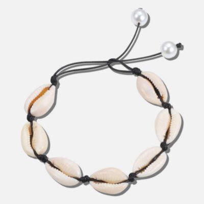 Grijze armband met zilveren schelp